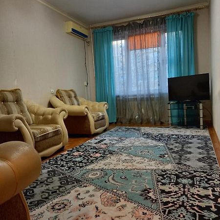 Flat with the sea view Apartamento Aktau  Exterior foto
